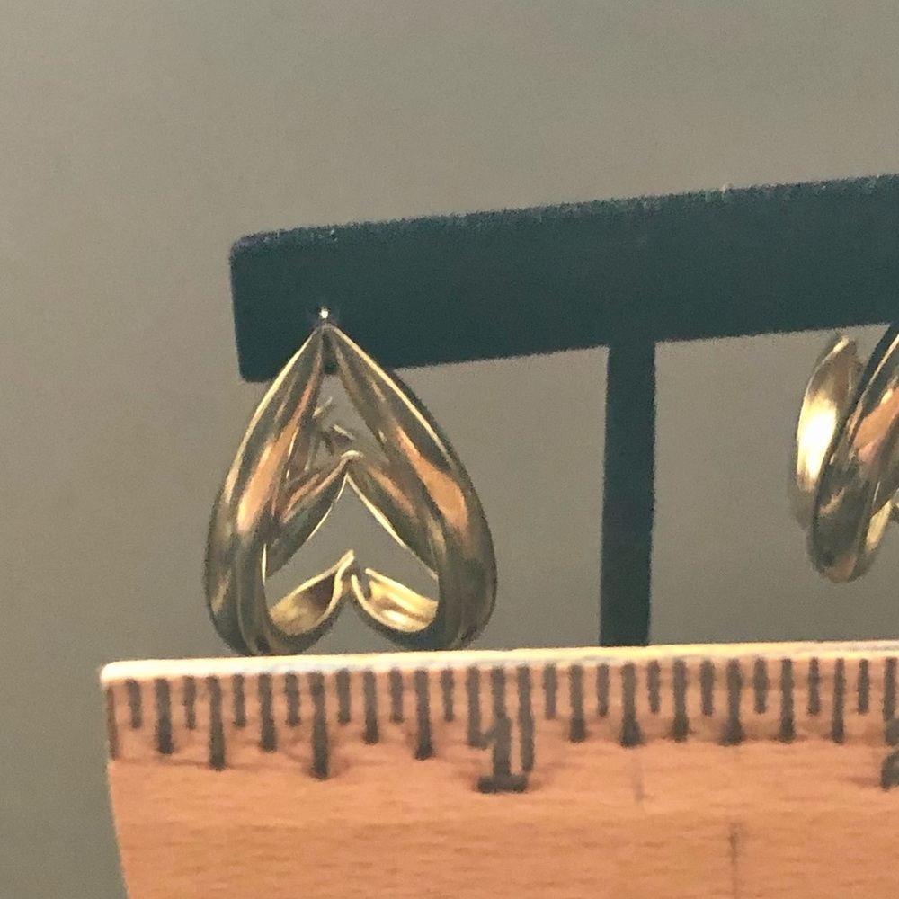 Super Cool Vintage Earrings - Picture 4 of 14